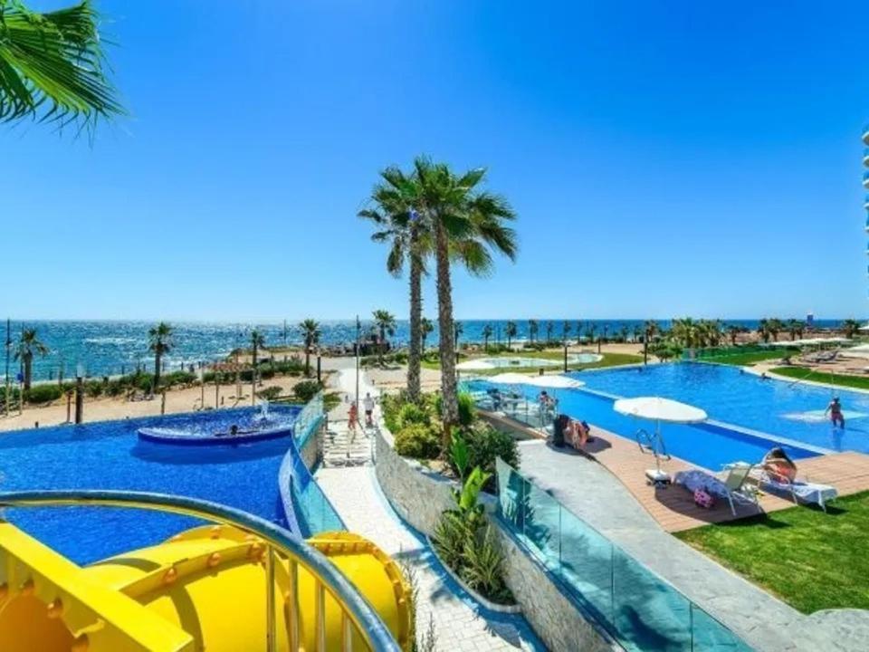 Apartment Deluxe Clara Sea Senses Torrevieja Extérieur photo
