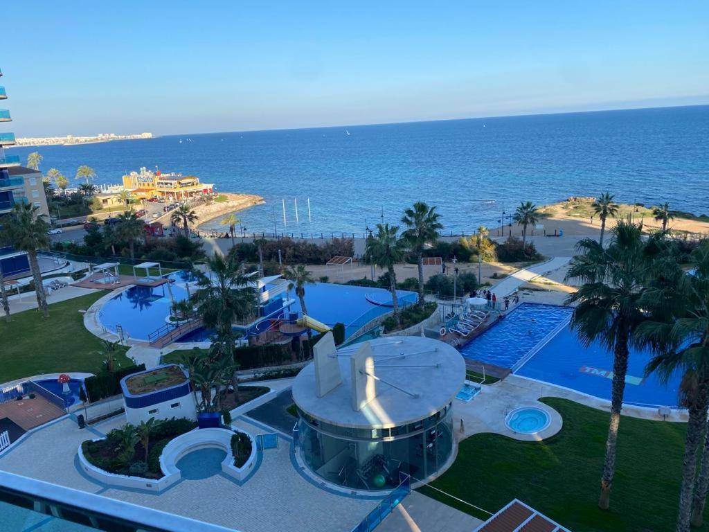 Apartment Deluxe Clara Sea Senses Torrevieja Extérieur photo