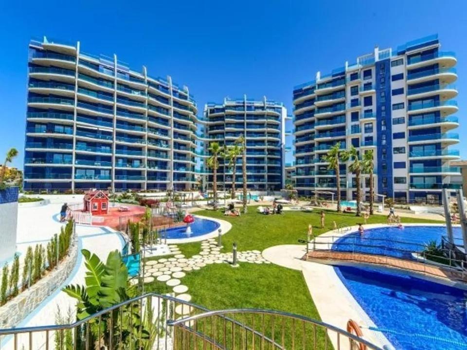 Apartment Deluxe Clara Sea Senses Torrevieja Extérieur photo