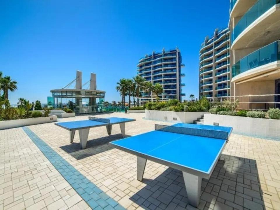 Apartment Deluxe Clara Sea Senses Torrevieja Extérieur photo
