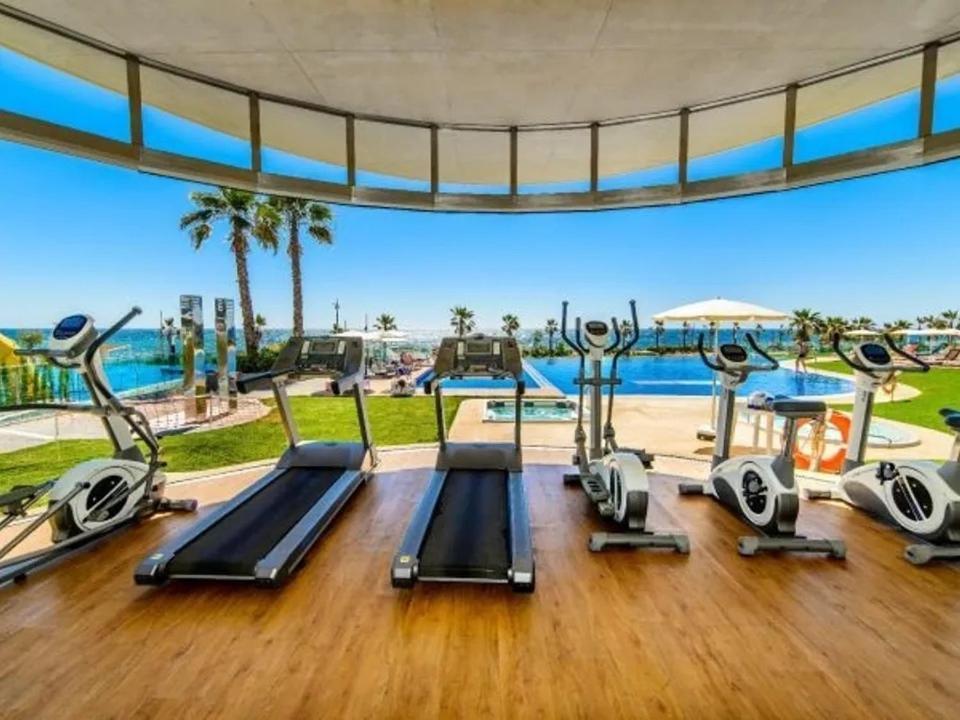 Apartment Deluxe Clara Sea Senses Torrevieja Extérieur photo