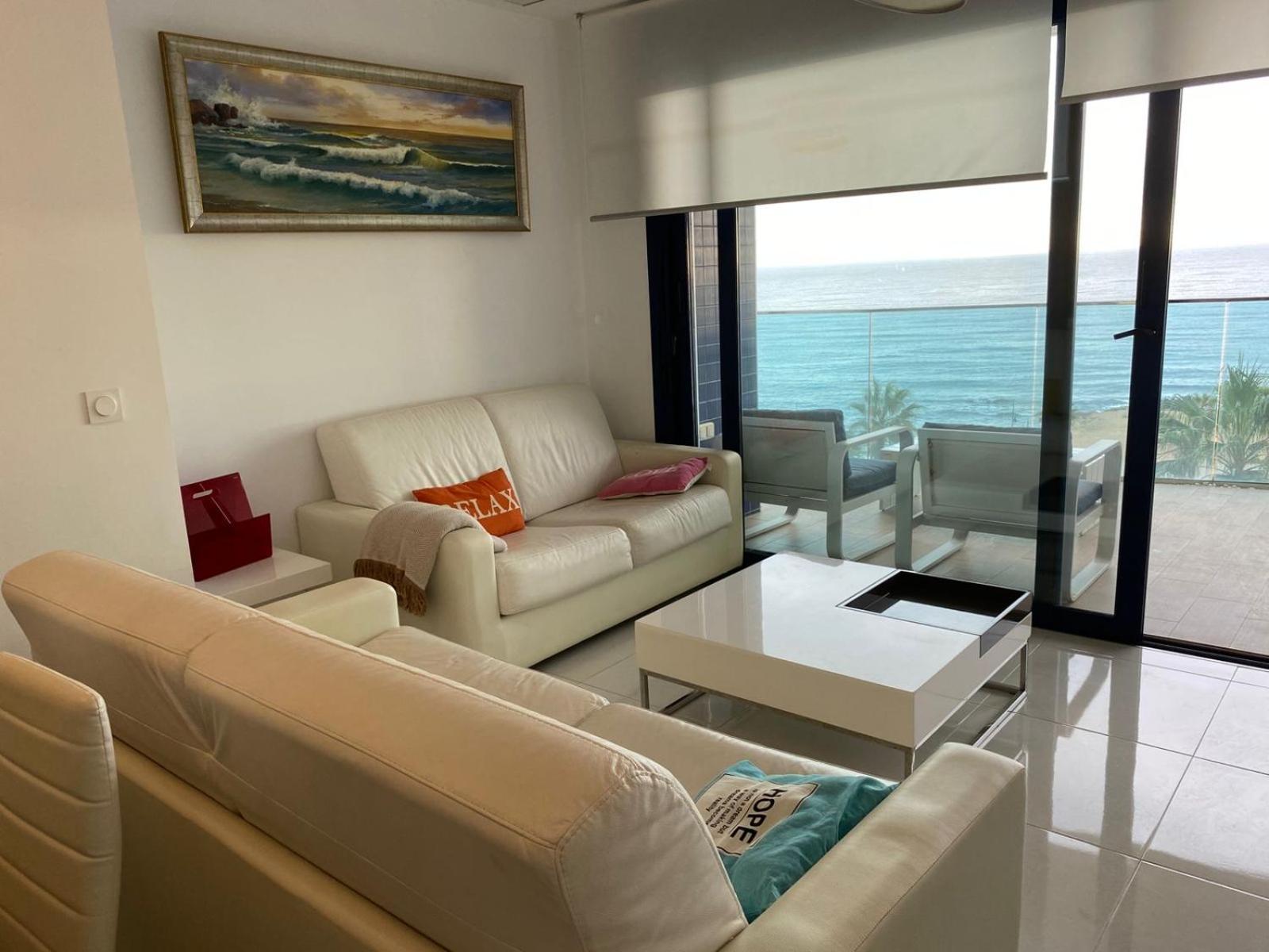 Apartment Deluxe Clara Sea Senses Torrevieja Extérieur photo