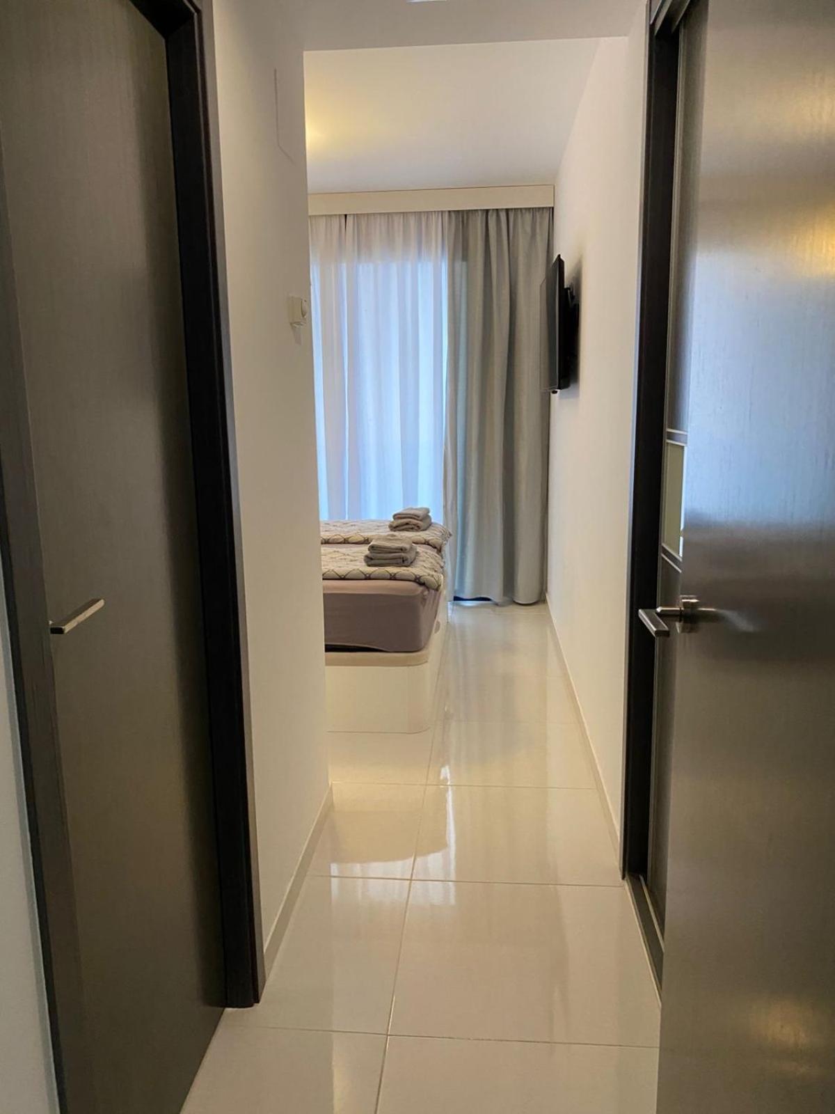 Apartment Deluxe Clara Sea Senses Torrevieja Extérieur photo